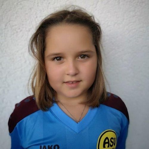 Marta Zarzer